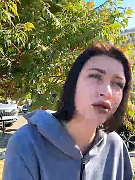 Snapshot of KikiWatson chatting on September 15, 2025, 6:14 am KikiWatson online show from September 15, 2025, 6:14 am