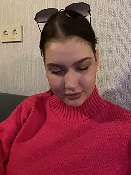 Snapshot of KikiWatson chatting on February 1, 2025, 11:10 am KikiWatson online show from February 1, 2025, 11:10 am