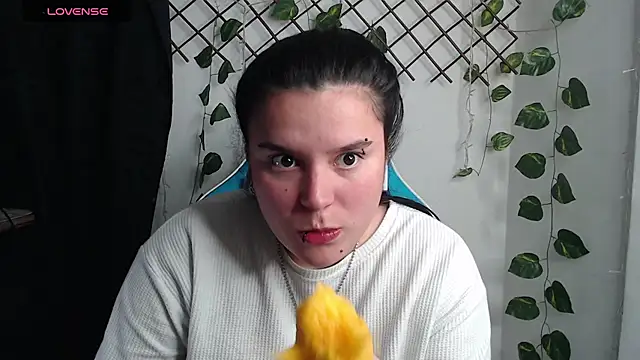 Snapshot of Nika_1_ chatting on July 7, 2026, 6:47 am Nika 1 online show from July 7, 2026, 6:47 am