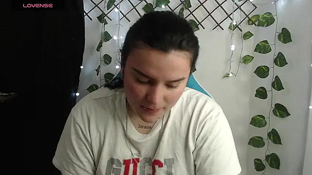 Snapshot of Nika_1_ chatting on July 24, 2026, 11:34 pm Nika 1 online show from July 24, 2026, 11:34 pm
