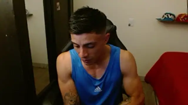 Snapshot of kv___xxx_ chatting on December 3, 2025, 10:42 pm kv xxx online show from December 3, 2025, 10:42 pm