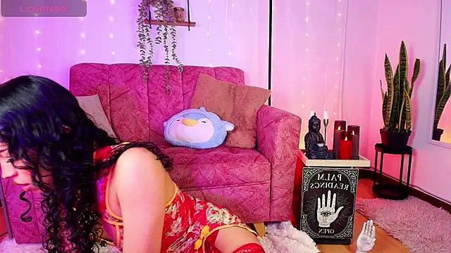 Sara Jhonson online show from May 19, 2026, 1:56 am