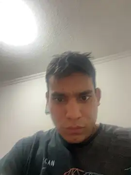 Snapshot of stiven-p23 chatting on October 25, 2025, 3:38 am stiven-p23 online show from October 25, 2025, 3:38 am