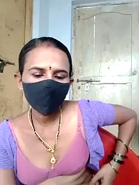 mayasri79 online show from February 11, 2025, 9:41 am