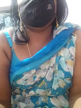 Snapshot of sana14 chatting on November 12, 2025, 9:40 pm sana14 online show from November 12, 2025, 9:40 pm