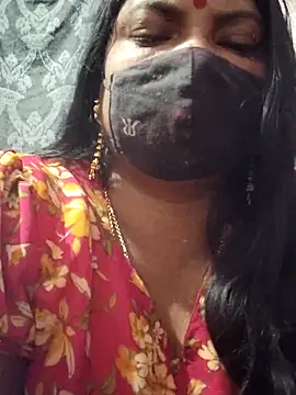 Snapshot of sana14 chatting on December 4, 2025, 9:47 pm sana14 online show from December 4, 2025, 9:47 pm