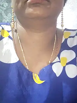 Snapshot of sana14 chatting on December 5, 2025, 9:01 pm sana14 online show from December 5, 2025, 9:01 pm