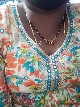 Snapshot of sana14 chatting on October 10, 2025, 3:24 pm sana14 online show from October 10, 2025, 3:24 pm