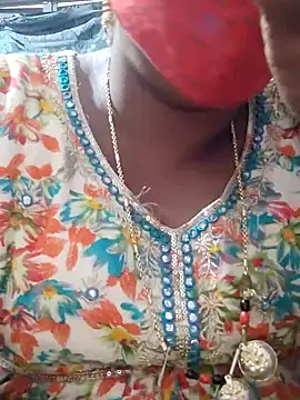 Snapshot of sana14 chatting on November 3, 2025, 2:06 am sana14 online show from November 3, 2025, 2:06 am