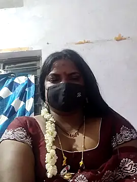 Snapshot of sana14 chatting on October 7, 2025, 5:03 pm sana14 online show from October 7, 2025, 5:03 pm