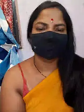 Snapshot of sana14 chatting on June 5, 2026, 4:35 pm sana14 online show from June 5, 2026, 4:35 pm