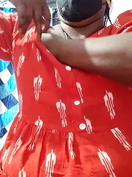 Snapshot of sana14 chatting on October 9, 2025, 12:28 pm sana14 online show from October 9, 2025, 12:28 pm