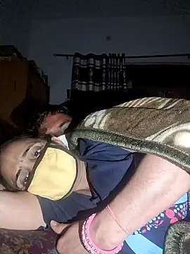 Snapshot of menakshiiikaur chatting on March 16, 2025, 5:39 pm menakshiiikaur online show from March 16, 2025, 5:39 pm