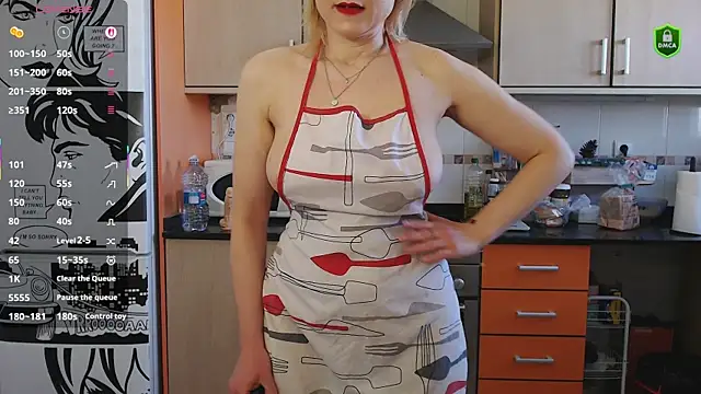 Snapshot of JennyCoquine chatting on November 17, 2025, 10:19 am JennyCoquine online show from November 17, 2025, 10:19 am