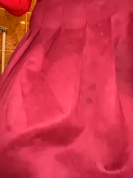 Snapshot of Topvi_ chatting on October 12, 2025, 9:10 am Topvi online show from October 12, 2025, 9:10 am