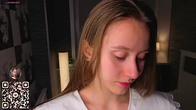 Snapshot of EthalBuffkin chatting on November 15, 2025, 7:18 pm EthalBuffkin online show from November 15, 2025, 7:18 pm