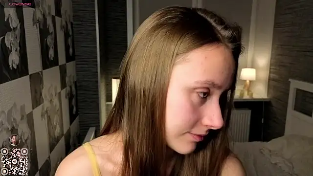 Snapshot of EthalBuffkin chatting on October 29, 2025, 7:24 pm EthalBuffkin online show from October 29, 2025, 7:24 pm