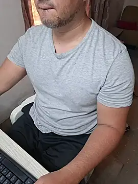 pob cam online show from February 13, 2026, 9:15 pm