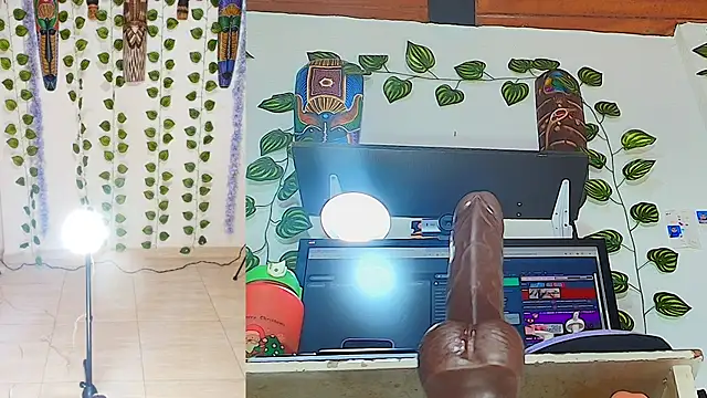sharlotte funny online show from April 27, 2026, 6:06 pm
