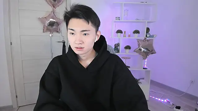 Miram Yu online show from December 3, 2024, 5:15 am