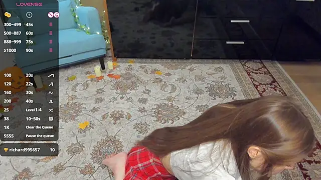 Snapshot of DarleneHatt chatting on November 23, 2025, 12:31 am DarleneHatt online show from November 23, 2025, 12:31 am