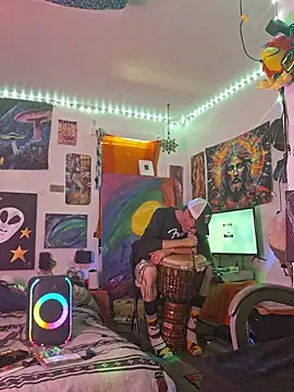 Snapshot of Undercover_Pornstar chatting on June 24, 2026, 10:18 pm Undercover Pornstar online show from June 24, 2026, 10:18 pm