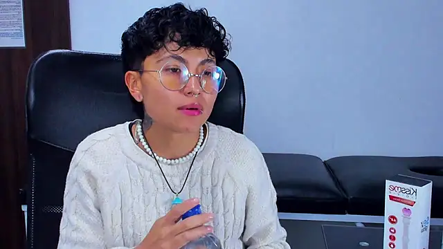 Snapshot of Im_Mathias chatting on March 19, 2026, 2:55 am Im Mathias online show from March 19, 2026, 2:55 am