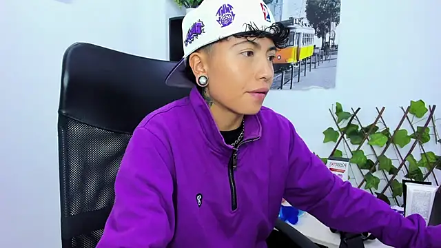 Snapshot of Im_Mathias chatting on November 6, 2025, 4:16 am Im Mathias online show from November 6, 2025, 4:16 am