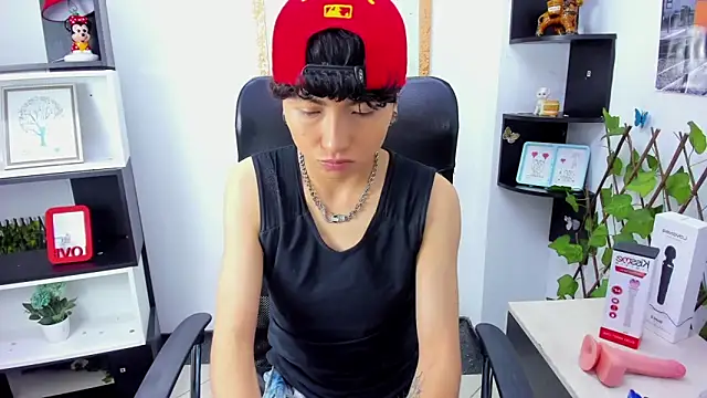 Snapshot of Im_Mathias chatting on October 11, 2025, 3:02 pm Im Mathias online show from October 11, 2025, 3:02 pm