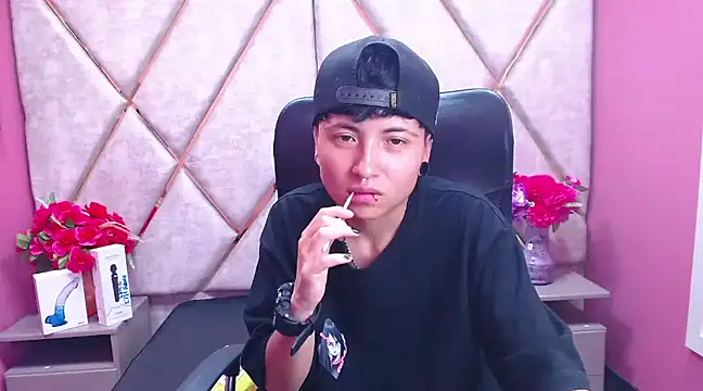 Snapshot of Im_Mathias chatting on February 5, 2025, 11:34 am Im Mathias online show from February 5, 2025, 11:34 am