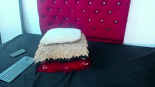 Melody Megann online show from January 17, 2026, 11:47 am