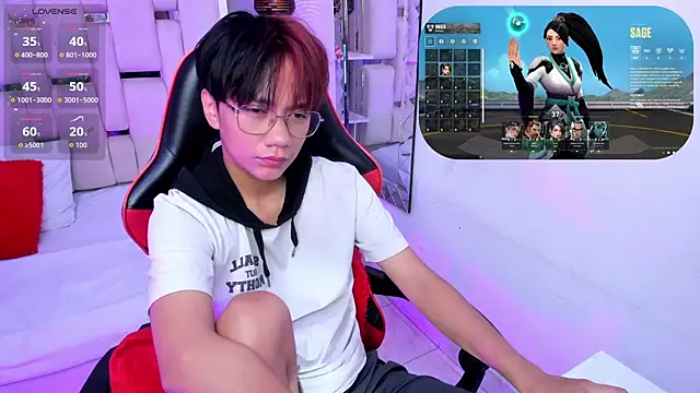 Snapshot of Eriol_ chatting on October 9, 2025, 11:55 am Eriol online show from October 9, 2025, 11:55 am