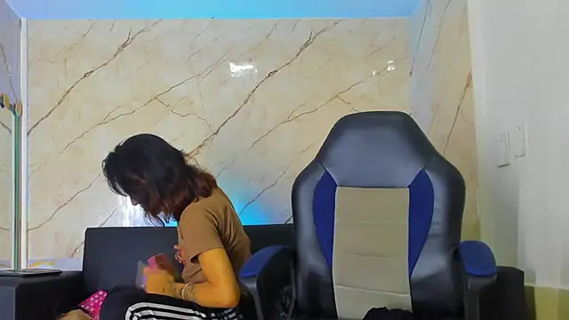 Snapshot of Isabella_stanford2 chatting on November 16, 2025, 12:43 pm Isabella stanford2 online show from November 16, 2025, 12:43 pm