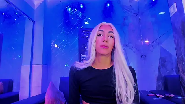 Snapshot of Isabella_stanford2 chatting on May 19, 2026, 4:52 am Isabella stanford2 online show from May 19, 2026, 4:52 am