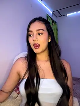 Snapshot of kanne_mia chatting on November 20, 2025, 8:20 pm kanne mia online show from November 20, 2025, 8:20 pm