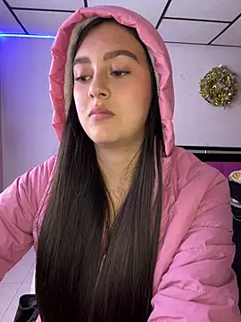 Snapshot of kanne_mia chatting on February 18, 2025, 8:47 pm kanne mia online show from February 18, 2025, 8:47 pm