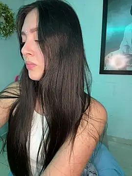 Snapshot of kanne_mia chatting on March 12, 2025, 4:08 am kanne mia online show from March 12, 2025, 4:08 am