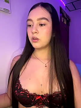 Snapshot of kanne_mia chatting on October 27, 2025, 10:11 pm kanne mia online show from October 27, 2025, 10:11 pm