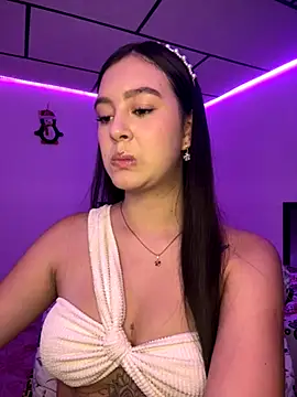 Snapshot of kanne_mia chatting on October 15, 2025, 9:12 pm kanne mia online show from October 15, 2025, 9:12 pm