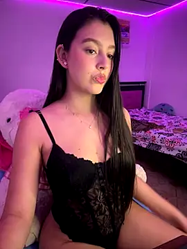 Snapshot of kanne_mia chatting on November 9, 2025, 2:37 am kanne mia online show from November 9, 2025, 2:37 am