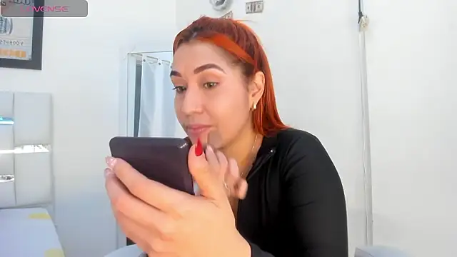 Alba Grey online show from January 14, 2026, 10:35 pm