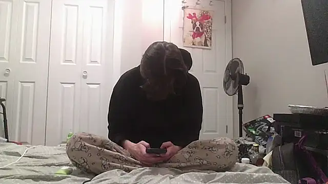 TheSexiest2025 online show from February 26, 2025, 5:42 pm