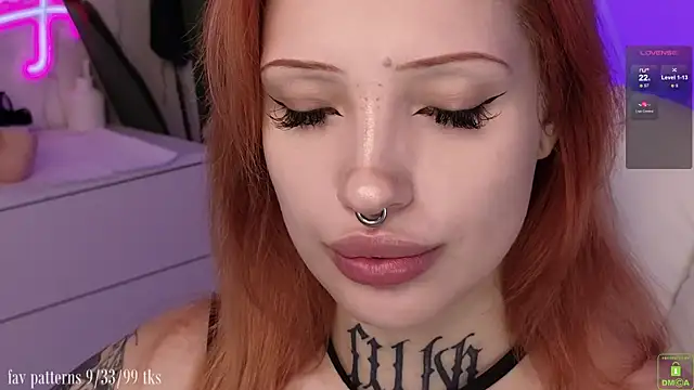 Snapshot of violetviolator chatting on November 8, 2025, 4:27 am violetviolator online show from November 8, 2025, 4:27 am