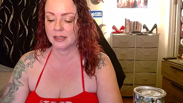 Snapshot of Nikkimastersgirl1091 chatting on December 5, 2025, 6:06 pm Nikkimastersgirl1091 online show from December 5, 2025, 6:06 pm