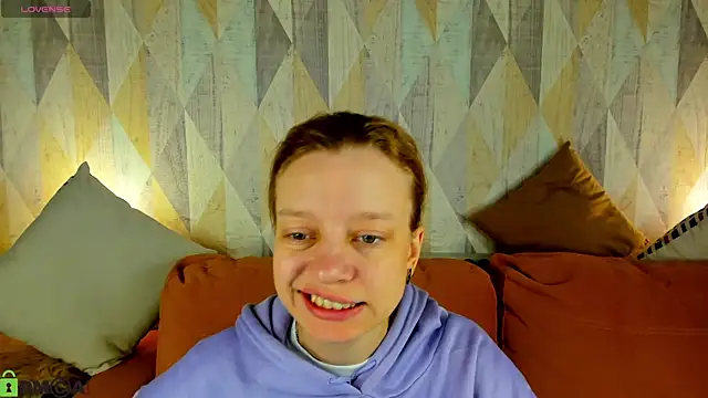 Snapshot of Michelle_Blond chatting on June 3, 2026, 1:06 am Michelle Blond online show from June 3, 2026, 1:06 am