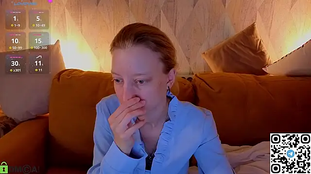 Snapshot of Michelle_Blond chatting on June 22, 2026, 1:11 am Michelle Blond online show from June 22, 2026, 1:11 am