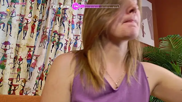 Snapshot of Chloe_princesss chatting on November 25, 2025, 5:41 am Chloe princesss online show from November 25, 2025, 5:41 am