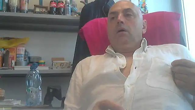 Snapshot of pantomax chatting on July 26, 2026, 7:37 am pantomax online show from July 26, 2026, 7:37 am
