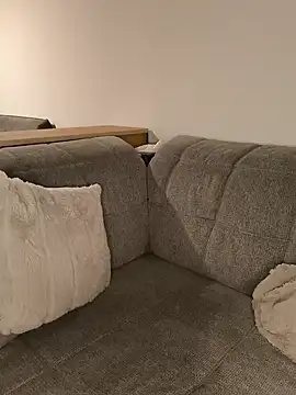 Secret couple  online show from January 5, 2025, 4:38 pm