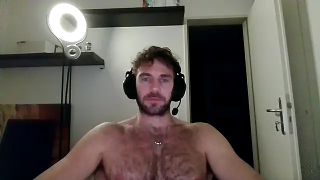 Snapshot of alpha-hunk chatting on November 29, 2025, 9:59 pm alpha-hunk online show from November 29, 2025, 9:59 pm